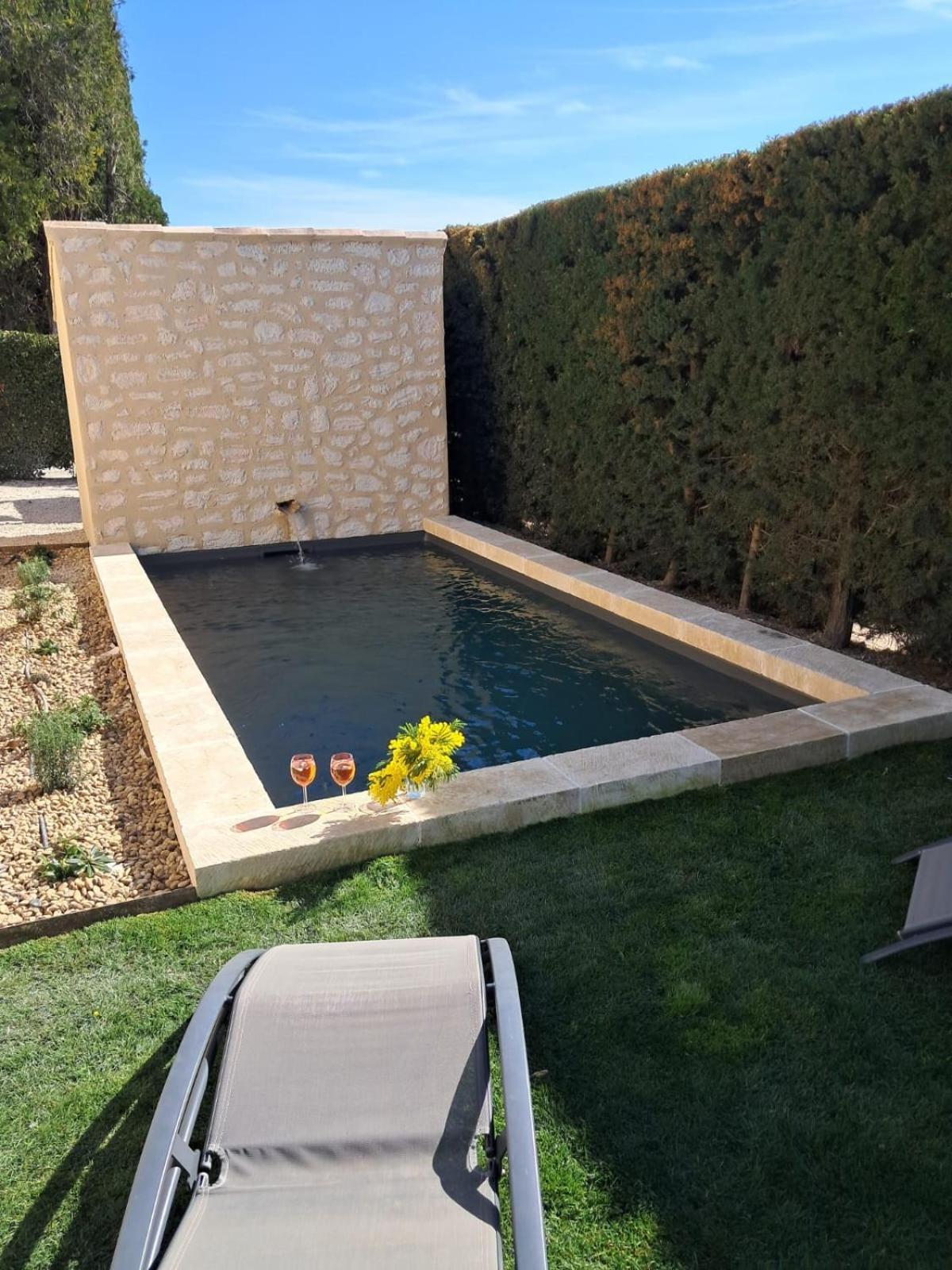 La Maison De Manon, 4-5Personnes, 75M2, Centre Village Avec Piscine Privee Maussane les Alpilles Luaran gambar