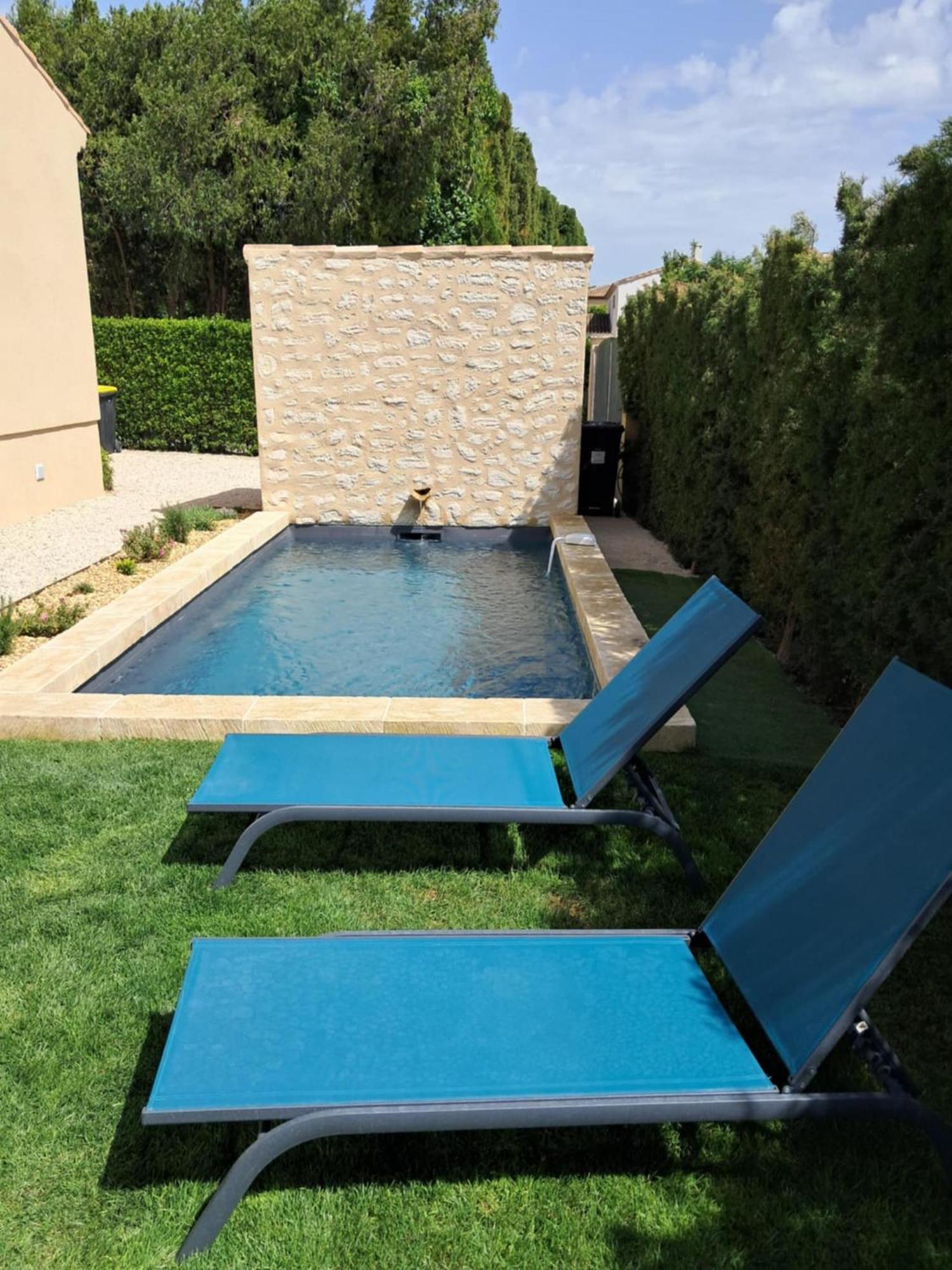 La Maison De Manon, 4-5Personnes, 75M2, Centre Village Avec Piscine Privee Maussane les Alpilles Luaran gambar